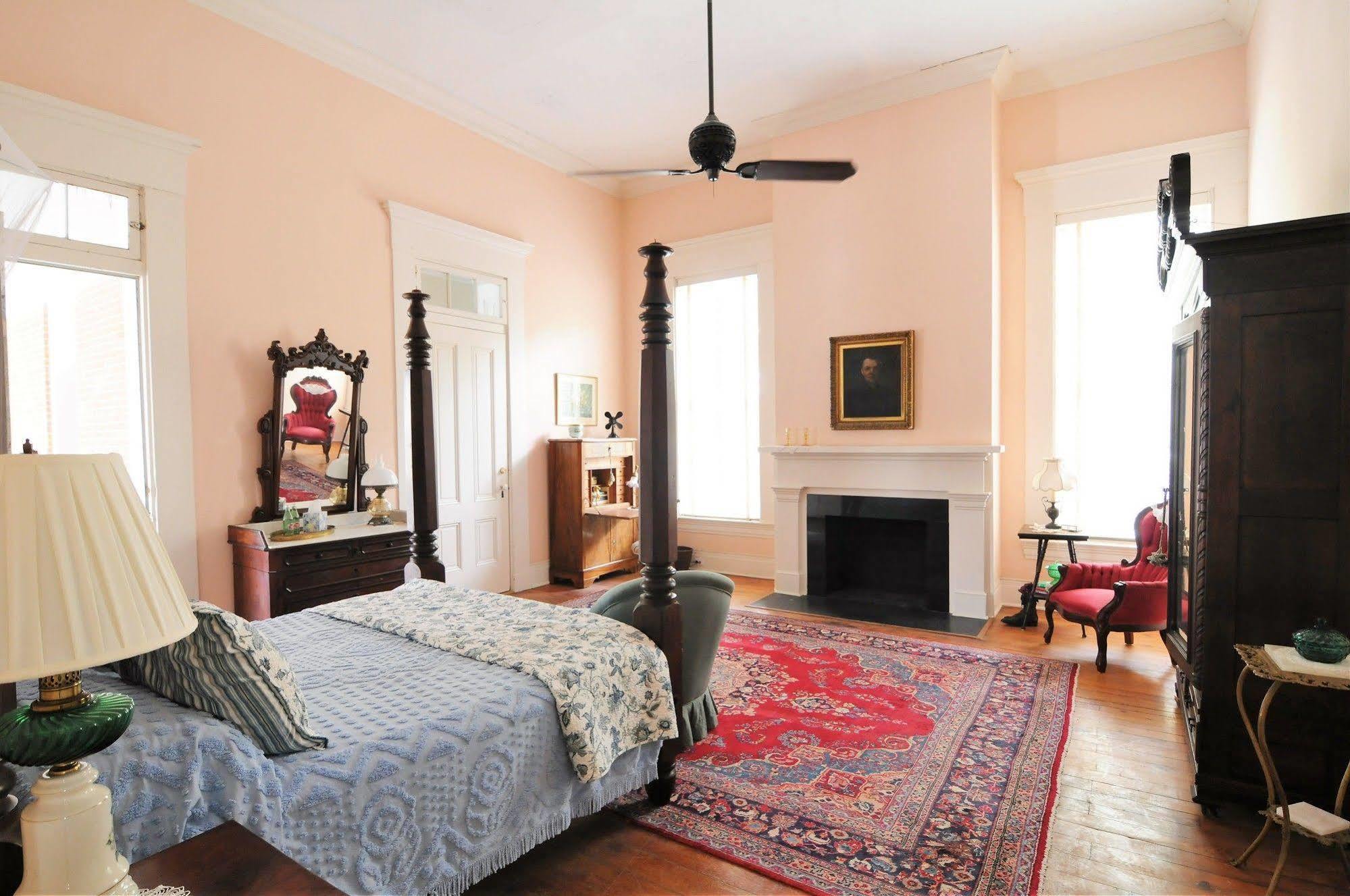 Bed and Breakfast Belmont Plantation, Est 1857 à Greenville Extérieur photo